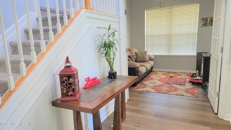 6488 Yellow Leaf Ct, Jacksonville, FL 32258