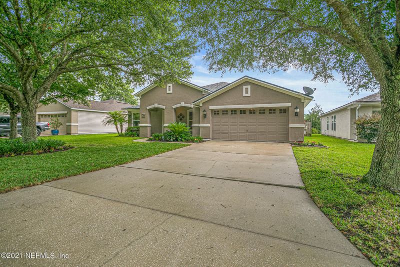 650 Mackenzie Cir, St Augustine, FL 32092
