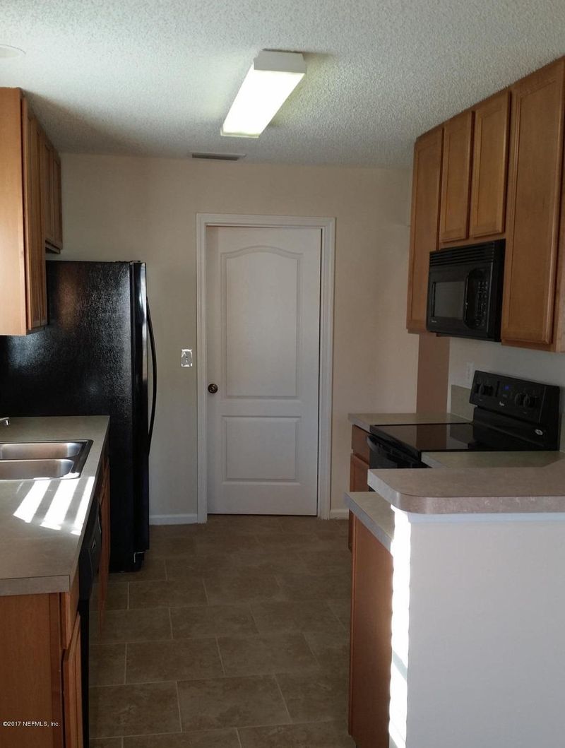 6503 Crimson Leaf Ln, Jacksonville, FL 32244
