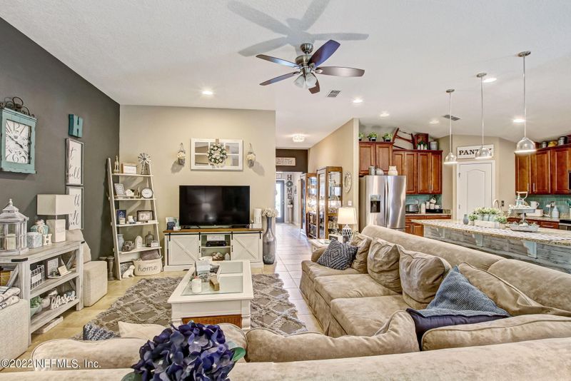 65043 River Glen Pw, Yulee, FL 32097