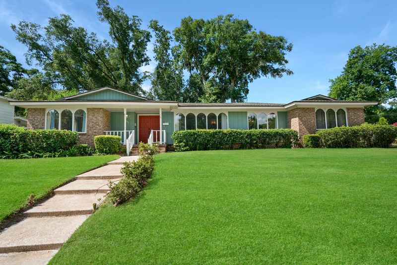 6506 Ferber Rd, Jacksonville, FL 32277