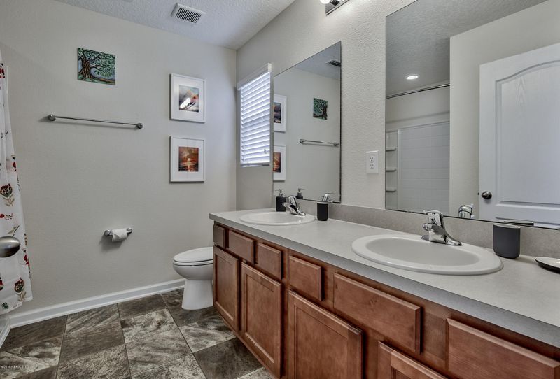 65095 Lagoon Forest Dr, Yulee, FL 32097