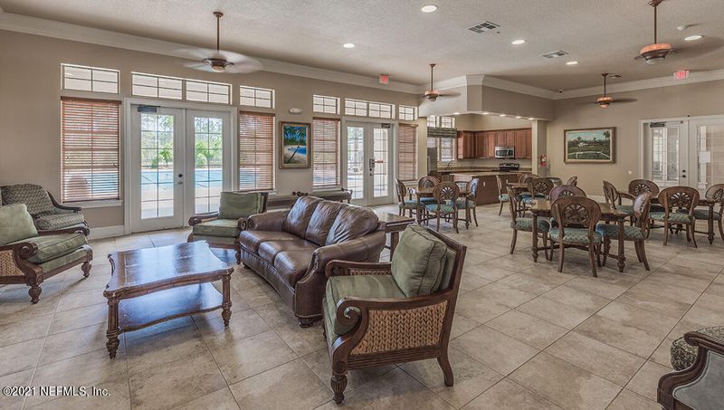 65146 Forest Glen Ln, Yulee, FL 32097