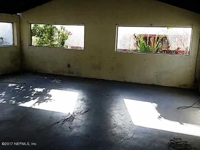 6522 Barth Rd, Jacksonville, FL 32219