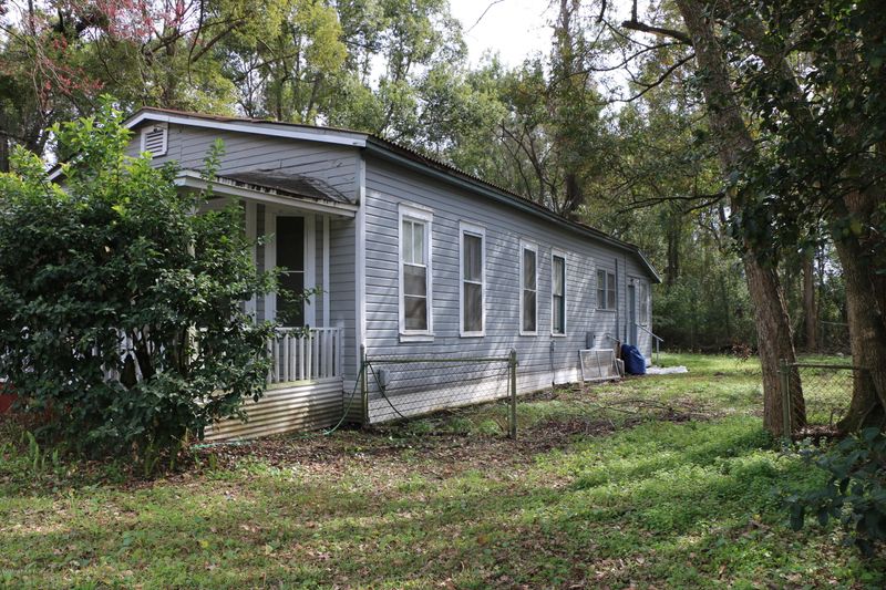 6526 5th St W, Jacksonville, FL 32254