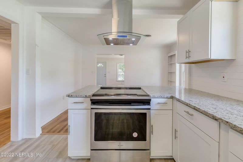 6529 Seaboard Ave, Jacksonville, FL 32244