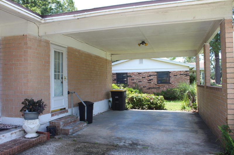 6529 Thurgood Cir E, Jacksonville, FL 32219
