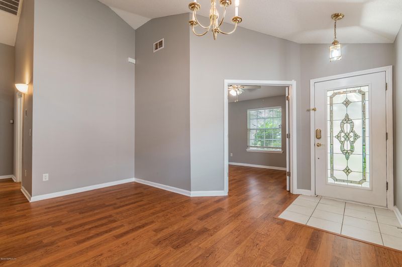 653 Southland Ln, Orange Park, FL 32065