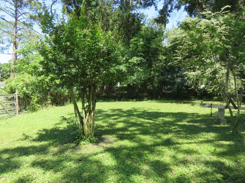6530 Dixie St, Jacksonville, FL 32219