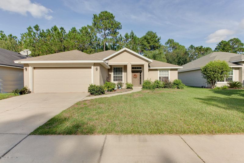 655 Sid Dr, Jacksonville, FL 32218
