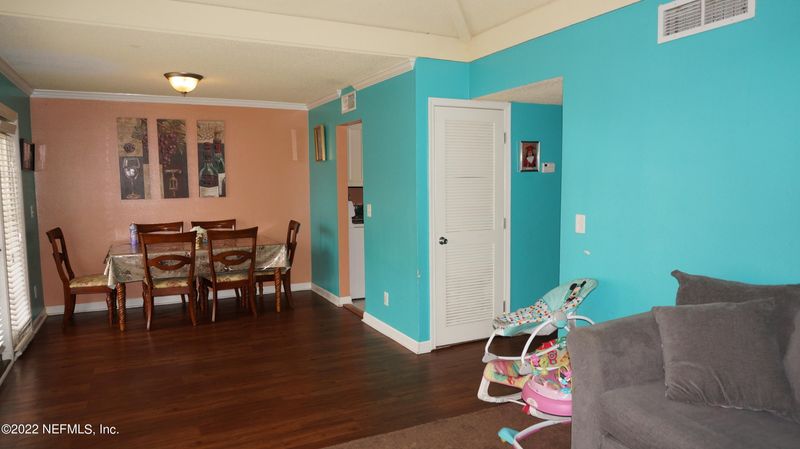 6552 La Mirada Dr E #2, Jacksonville, FL 32217