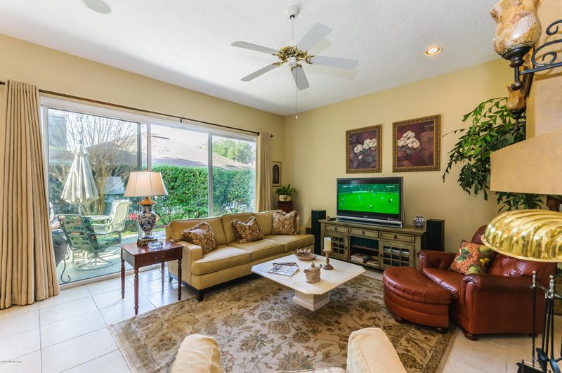 6556 Burnham Cir, Ponte Vedra Beach, FL 32082