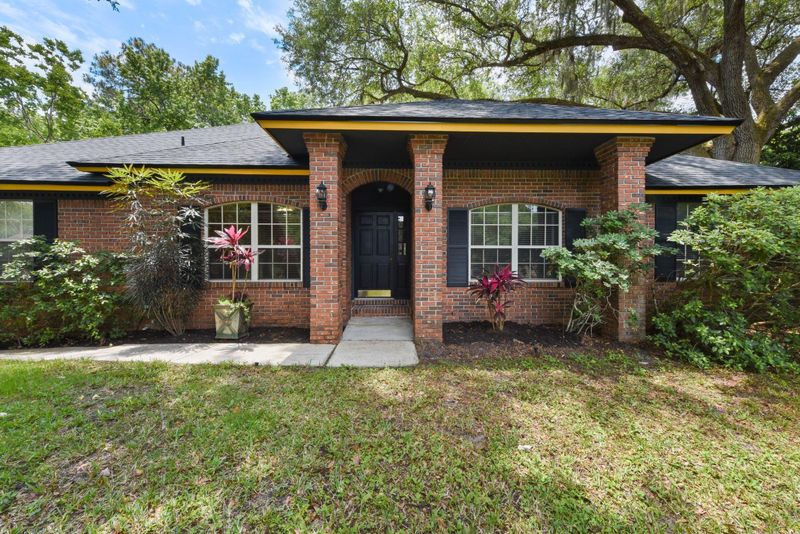 656 Remington Forest Dr, St Johns, FL 32259