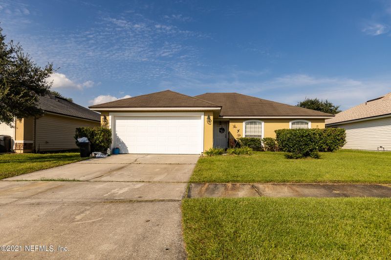 6573 Silk Leaf Ln, Jacksonville, FL 32244