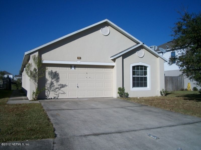 6597 Gentle Oaks Dr S, Jacksonville, FL 32244