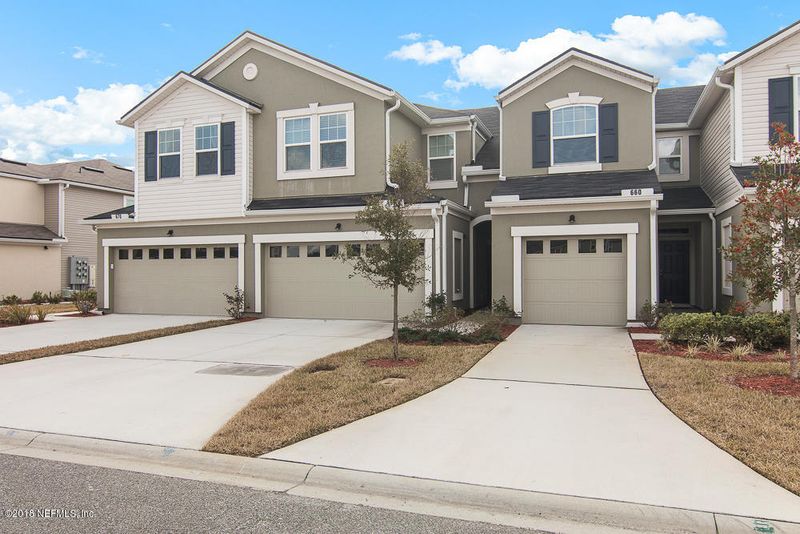 660 Grover Ln, Orange Park, FL 32065