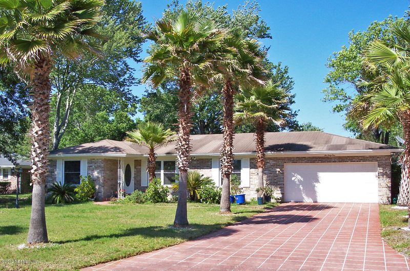 661 Custer Cir, Orange Park, FL 32073