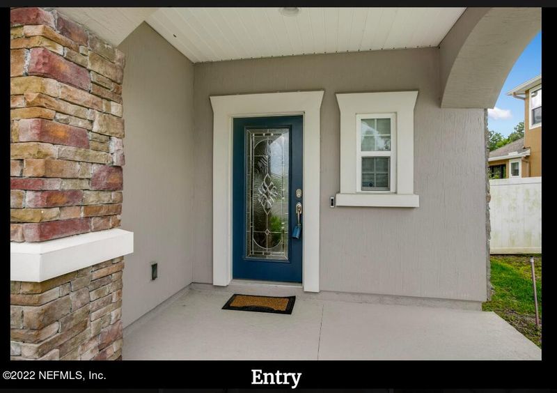 661 Howland Dr, Ponte Vedra, FL 32081