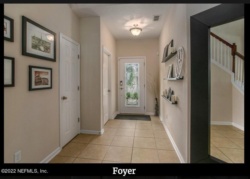 661 Howland Dr, Ponte Vedra, FL 32081