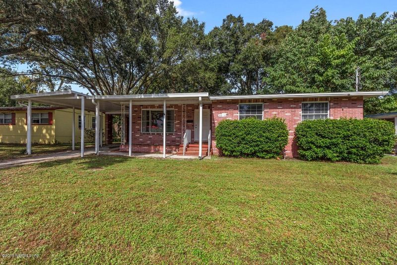 6613 Ector Pl, Jacksonville, FL 32211