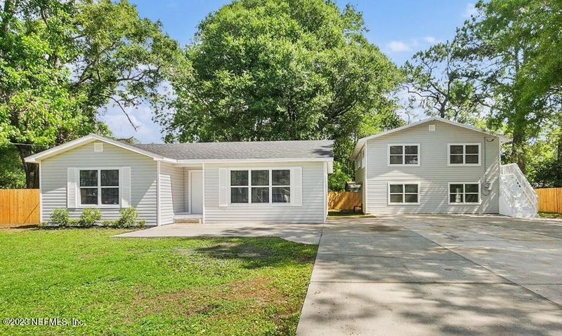 6633 Iralou Rd, Jacksonville, FL 32254