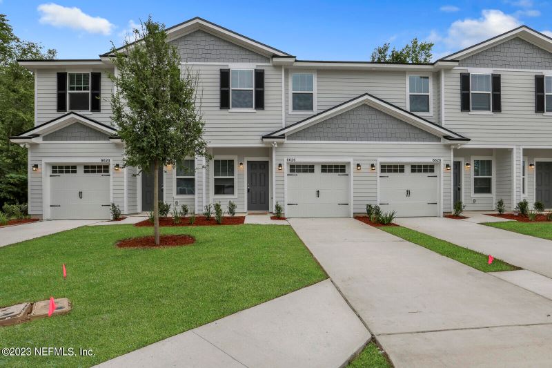 6636 Talking Tree Ct, Jacksonville, FL 32205