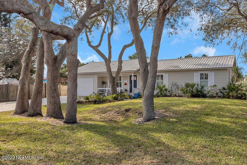 6638 Putnam St, St Augustine, FL 32080