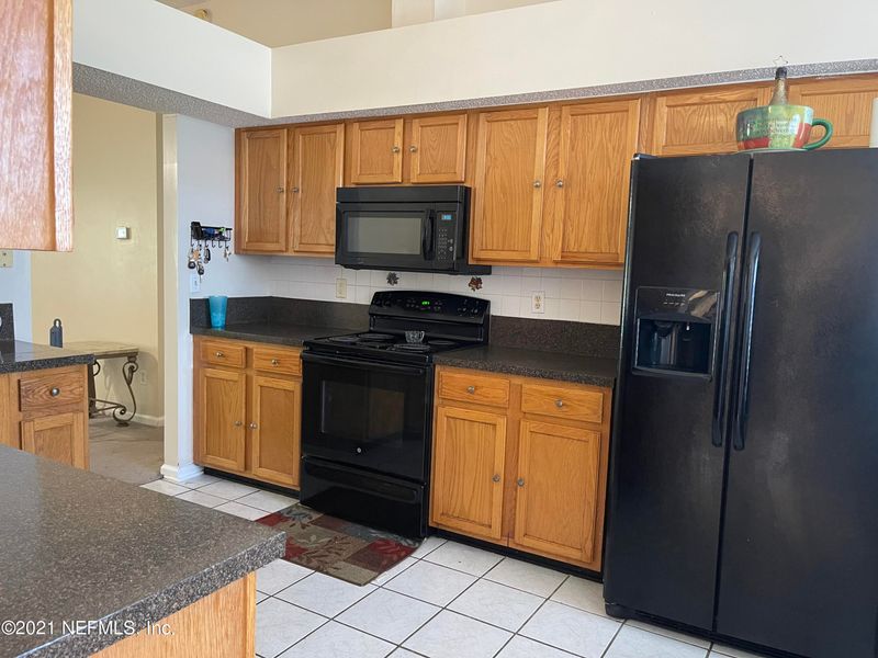 6644 Delta Post Dr, Jacksonville, FL 32244