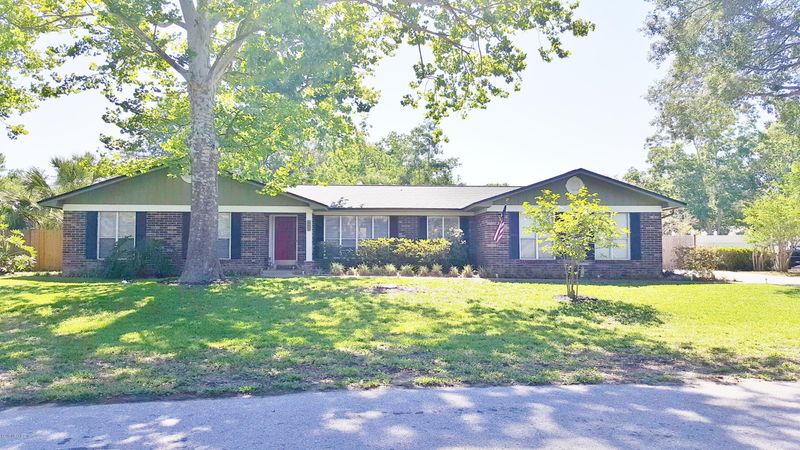 665 Tropical Pw, Orange Park, FL 32073
