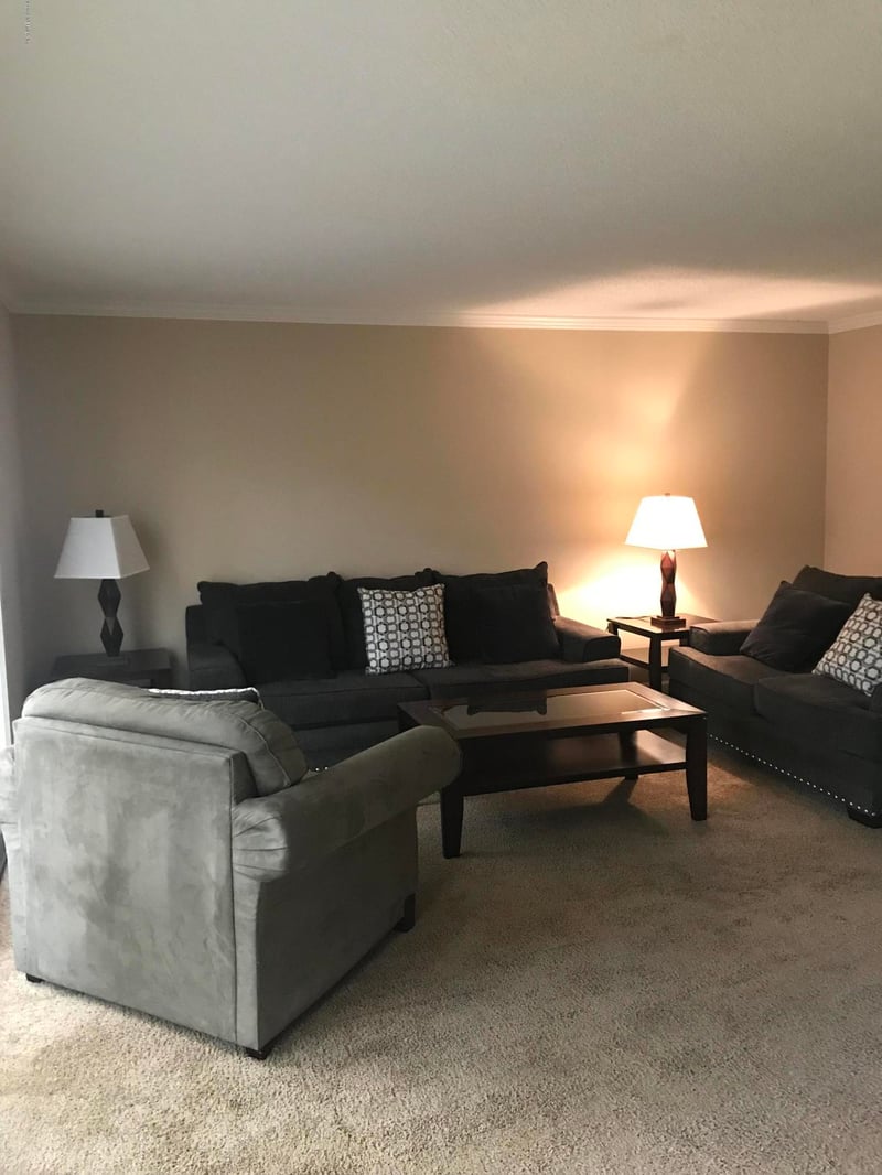 6663 La Mirada Dr W #4, Jacksonville, FL 32217