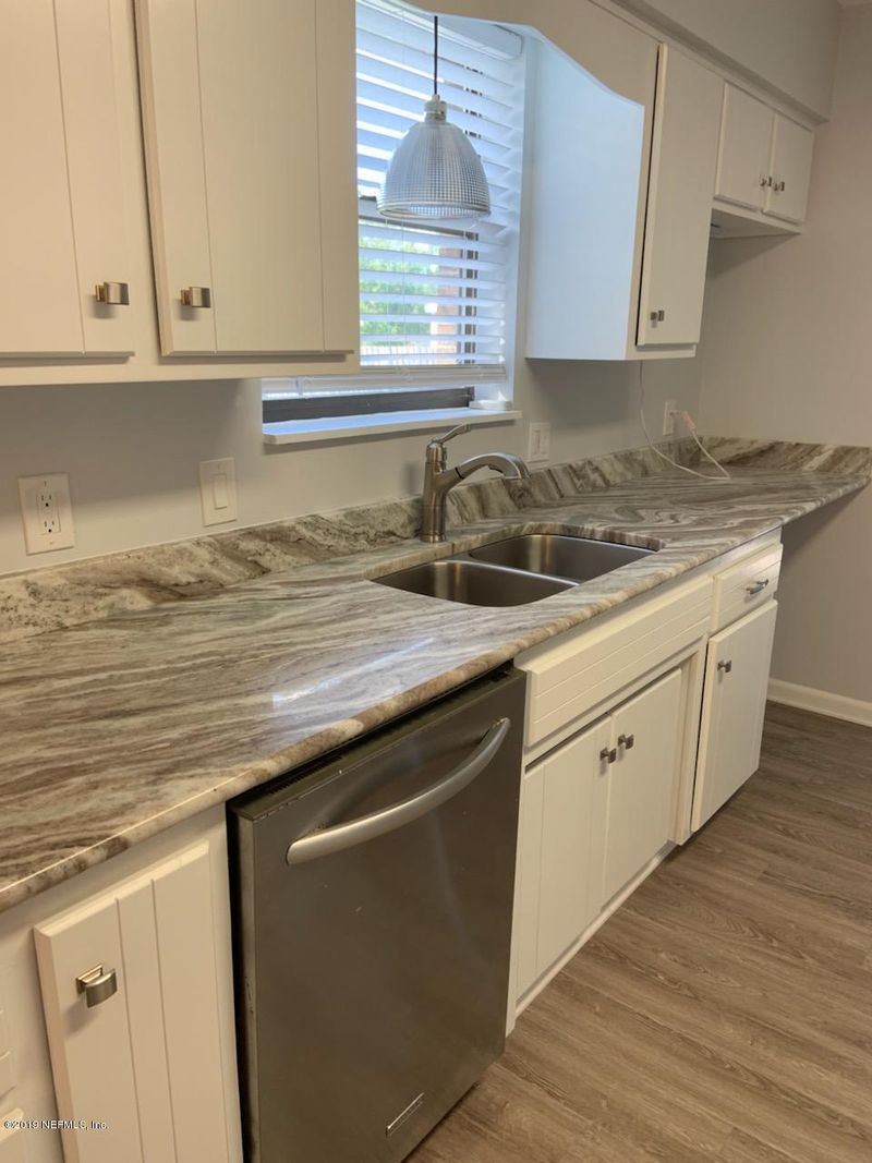 669 Roger Sherman St, Orange Park, FL 32073