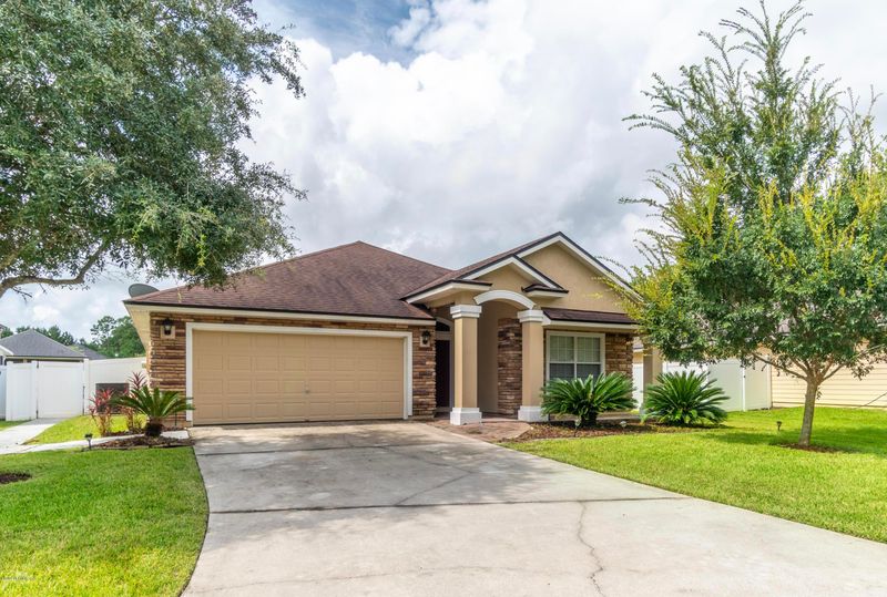 670 Reflection Cove Ct, Jacksonville, FL 32218