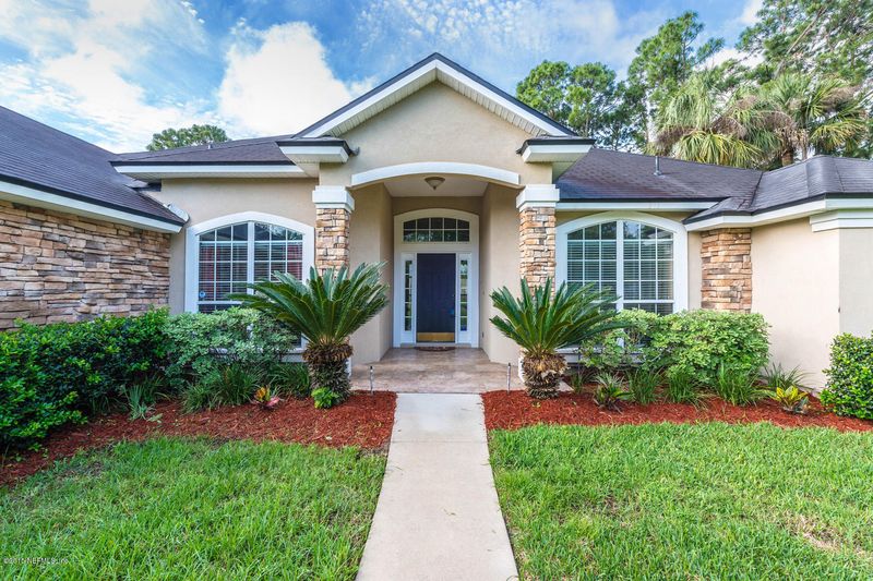 6704 Cabello Dr, Jacksonville, FL 32226