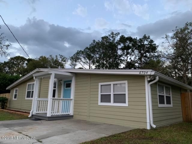 6704 Watoma St, Jacksonville, FL 32210