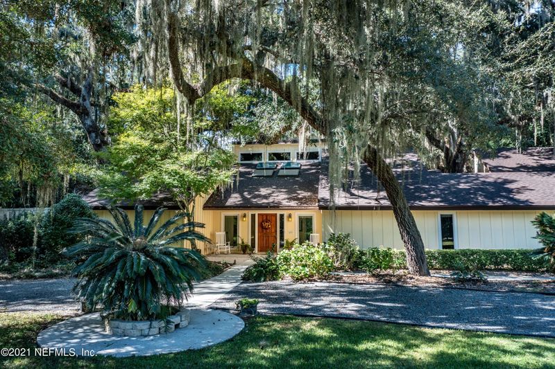 671 Frederic Dr, Fleming Island, FL 32003