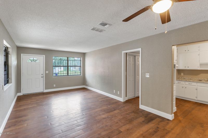 6718 Cavalier Rd, Jacksonville, FL 32208