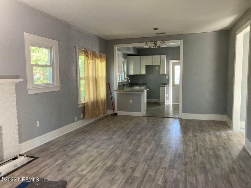 6720 Sunset Dr, Jacksonville, FL 32208