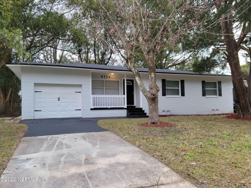 6732 Rhone Dr, Jacksonville, FL 32208
