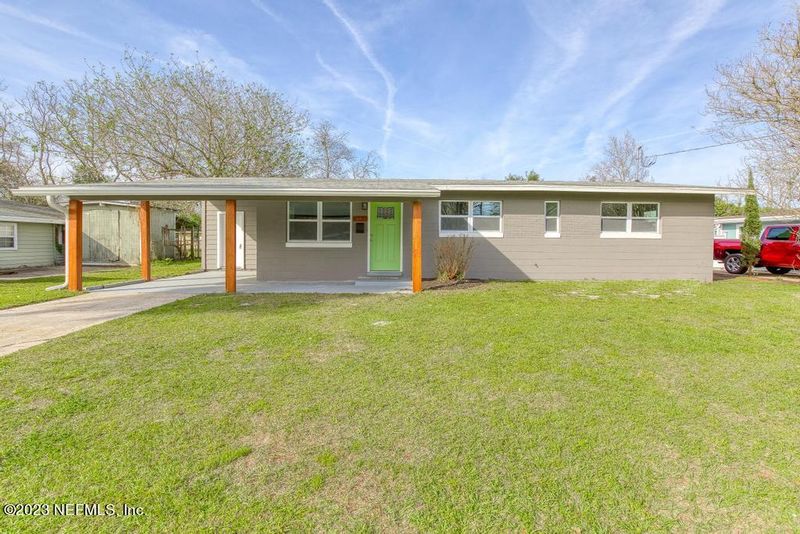 6733 Boy Blue Rd, Jacksonville, FL 32210