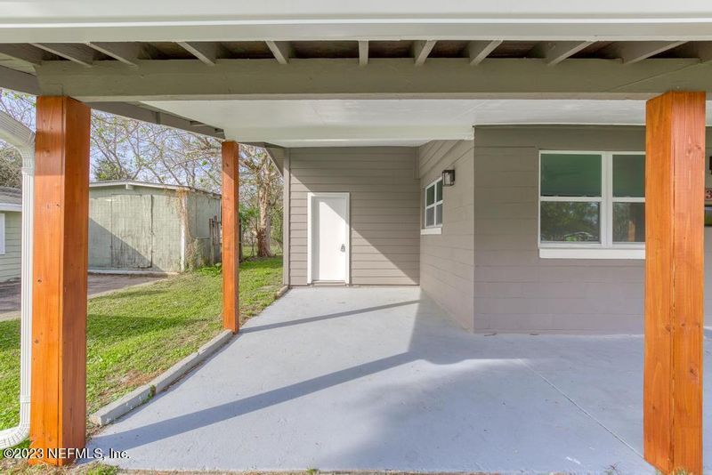 6733 Boy Blue Rd, Jacksonville, FL 32210