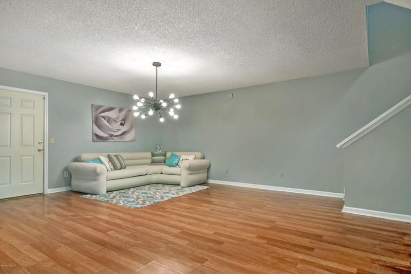 6744 Long Meadow Cir S, Jacksonville, FL 32244