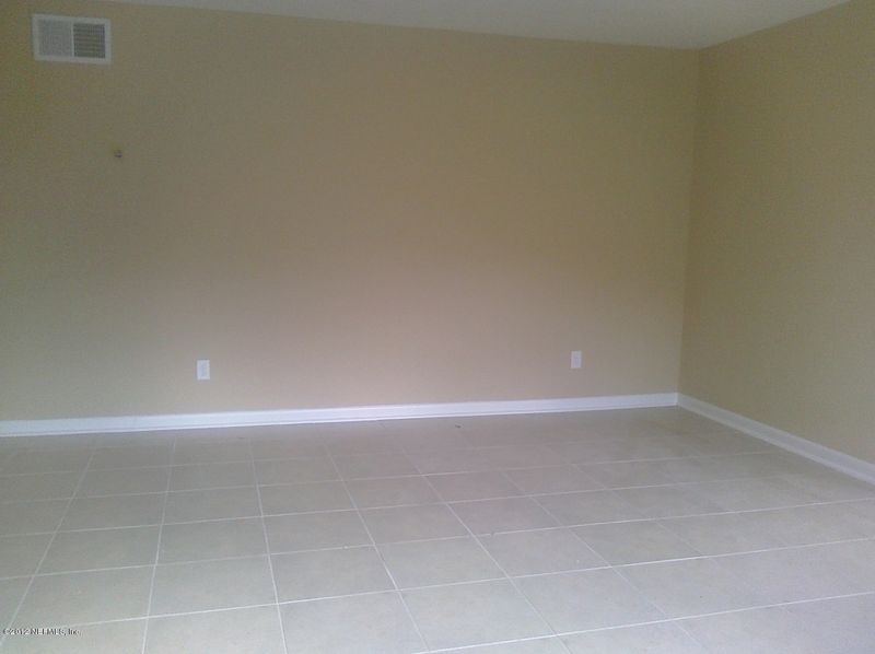 6753 Flopsy Ln, Jacksonville, FL 32210