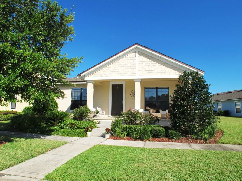 676 Sunny Stroll Dr, Middleburg, FL 32068