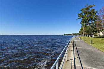 6769 Linford Ln, Jacksonville, FL 32217