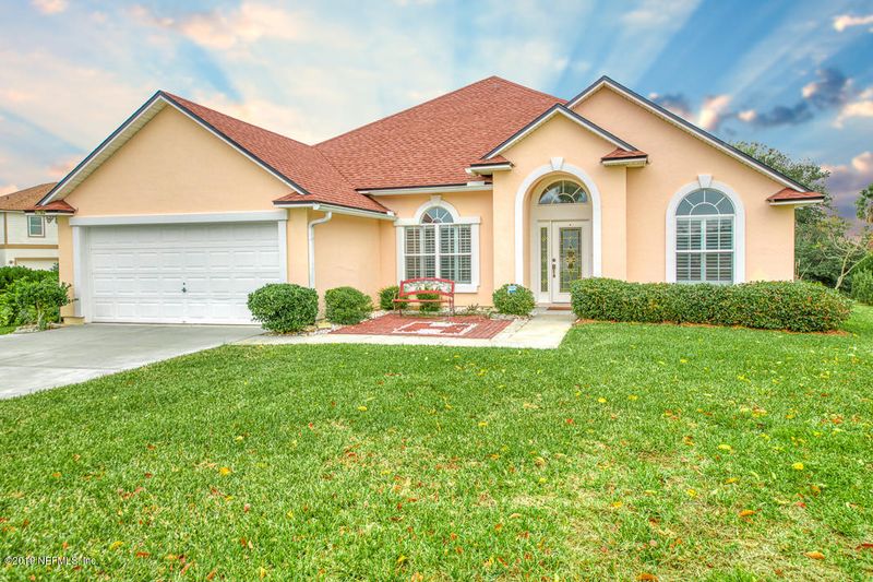 6798 Cabello Dr, Jacksonville, FL 32226