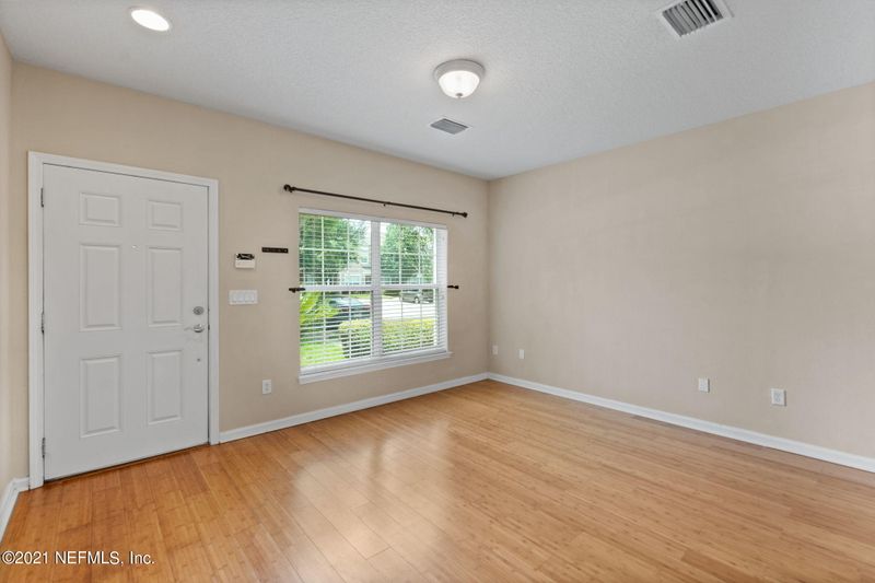6799 Arching Branch Cir, Jacksonville, FL 32258
