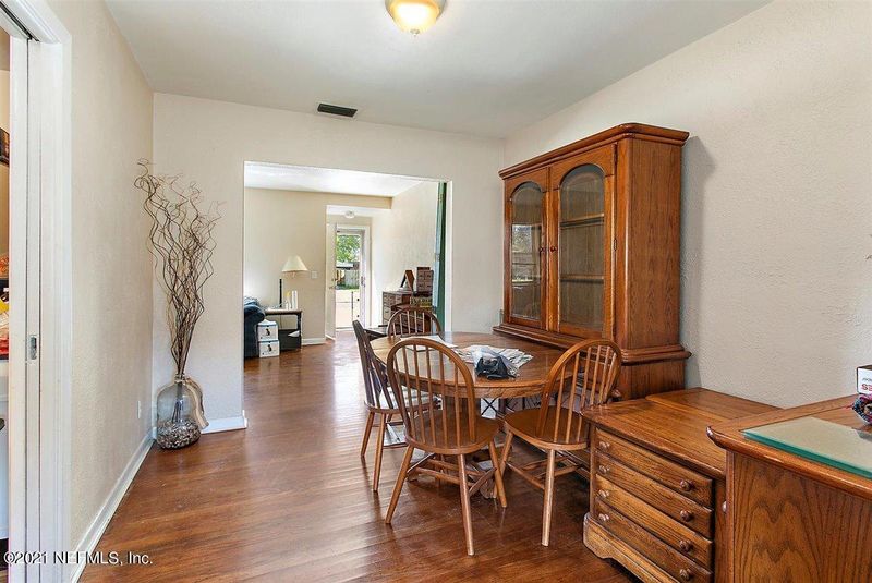 6803 Renee Ter, Jacksonville, FL 32216