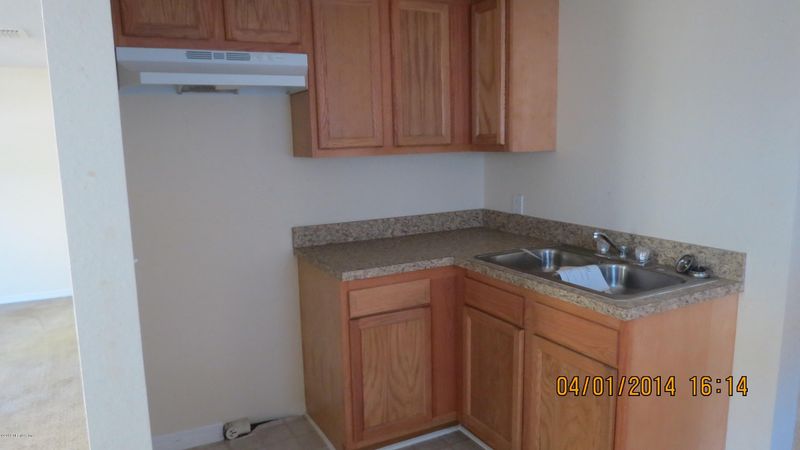 6804 Perry St, Jacksonville, FL 32208