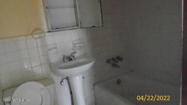6813 Van Gundy Rd, Jacksonville, FL 32208