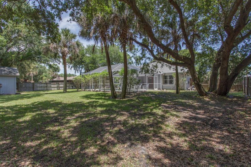 6818 Rivercrest Dr, Jacksonville, FL 32226
